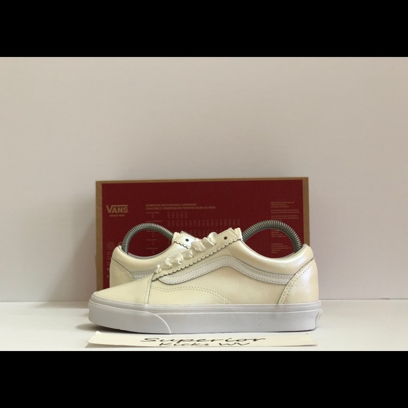 vans old skool pearl suede